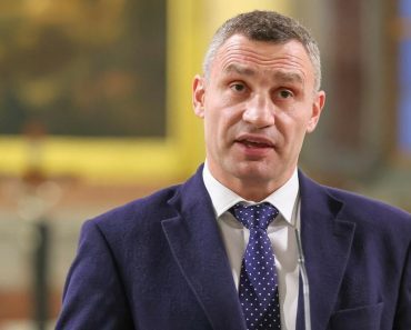 “Ne zaudara, nego smrdi”: Vitalij Kličko žestoko opleo po Zelenskom! Ukrajincu prekipelo – sve mu je sasuo u lice!