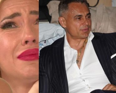 Raskinula sa srpskim pekarom, pa otišla pod makaze! Jovana nije mogla da izdrži, svega joj je dosta Raskinula sa srpskim pekarom, pa otišla pod makaze! Jovana nije mogla da izdrži, svega joj je dosta