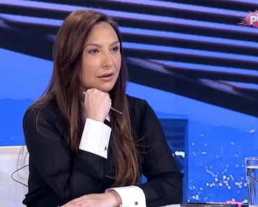 Znate li čija je unuka Goca Uzelac? Naslednica je žene najvećeg moćnika u zemlji – 2013. ih smrt rastavila Znate li čija je unuka Goca Uzelac? Naslednica je žene najvećeg moćnika u zemlji – 2013. ih smrt rastavila