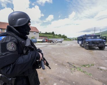 UDARNA VEST! Srbi uhapšeni na Košarama: Evo šta su pokušali da urade!