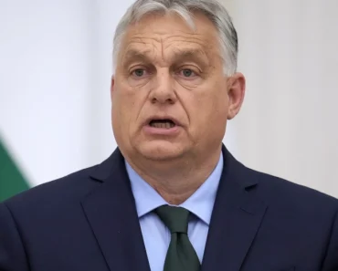 ORBAN IZDAO HITNO NAREĐENJE Obratio se naciji, obavezno sledite ova uputstva ORBAN IZDAO HITNO NAREĐENJE Obratio se naciji, obavezno sledite ova uputstva