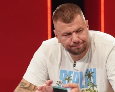 Zadrugarkina smrt ga satrla: Janjuš zavijen u crno zbog njenog odlaska (VIDEO)