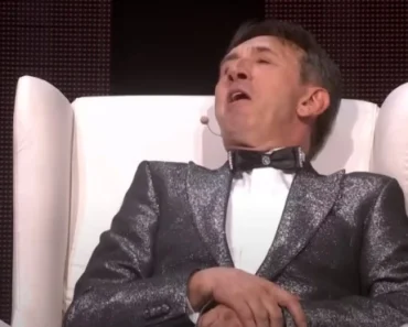 U ovoj emisiji je Žika Jakšić doživeo moždani udar – Bled, iscrpljen, jedva stajao na nogama U ovoj emisiji je Žika Jakšić doživeo moždani udar – Bled, iscrpljen, jedva stajao na nogama