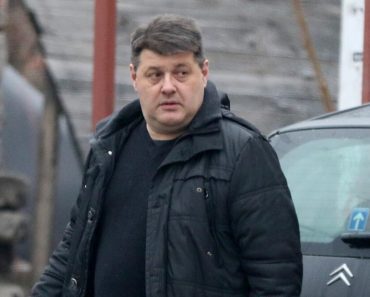 Srbima padaju vilice kad vide istinu o obrazovanju Predraga Sarape: Zašto se godinama o ovome nije pričalo? Srbima padaju vilice kad vide istinu o obrazovanju Predraga Sarape: Zašto se godinama o ovome nije pričalo?