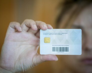 Nema VIŠE lažnih bolovanje u Srbiji! Evo šta nam donosi E-bolovanje i kada stupa na snagu Nema VIŠE lažnih bolovanje u Srbiji! Evo šta nam donosi E-bolovanje i kada stupa na snagu