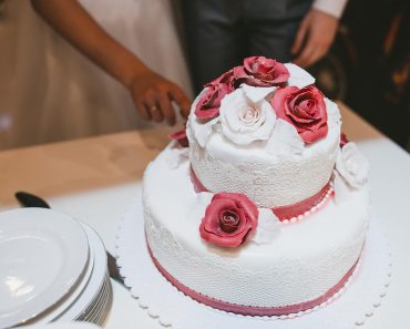 „Udala sam se zbog para – a torta je sve otkrila.“ „Udala sam se zbog para – a torta je sve otkrila.“