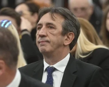 Prekinuo tišinu – Žika Jakšić otkrio zbog čega nije došao na pomen Saši Popoviću Prekinuo tišinu – Žika Jakšić otkrio zbog čega nije došao na pomen Saši Popoviću