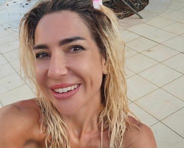 ŽENO, DA LI SI REALNA? Jovana Jeremić golišava digla noge, pokazala zadnjicu, a svi BULJE U STOPALA, ŠOK