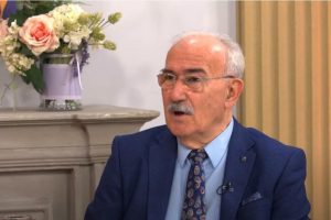 HOLESTEROL NE SKAČE OD SLANINE I JAJA, VEĆ OD 2 STVARI KOJE SVI JEDEMO! Dr Nenadić OTKRIVA šta RAZARA ORGANIZAM!