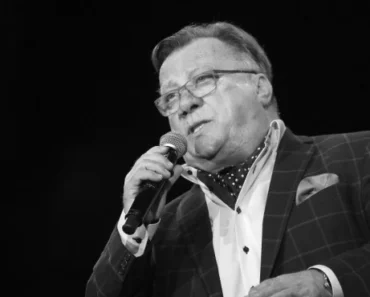 Evo od čega je umro Halid Bešlić: Opaka bolest ga odnela! Ovo su simptomi!