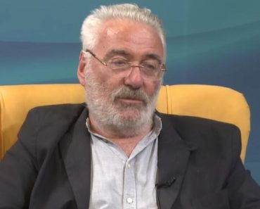 DR NESTOROVIĆ ŠOKIRAO Upozorio ljude da je OBIČNA STVAR koju radimo opasna: “To je kao da ste POPUŠILI 20 CIGARETA” DR NESTOROVIĆ ŠOKIRAO Upozorio ljude da je OBIČNA STVAR koju radimo opasna: “To je kao da ste POPUŠILI 20 CIGARETA”