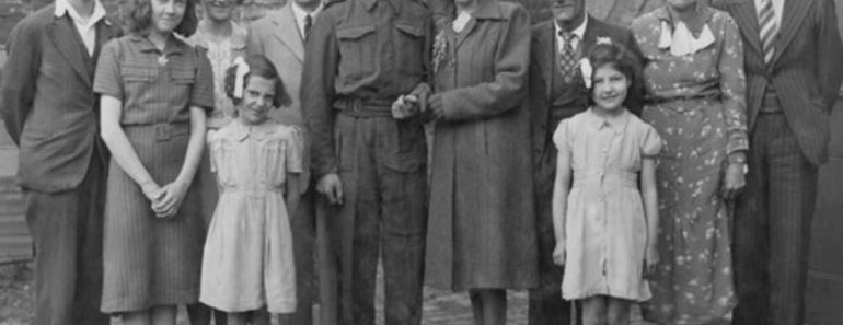 Slika sa srpske svadbe stara 100 godina otkriva istinu od koje nas hvata mučnina: Vidite li vi jeziv detalj? (FOTO)
