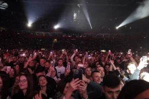 PEVAČI MASOVNO OTKAZUJU NASTUPE U BEOGRADU: “Dragi ljudi, hvala na razumevanju…”