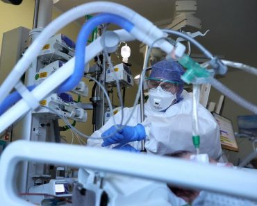 SRBI MASOVNO UMIRU OD OVOG RAKA Kad shvate da su bolesni BUDE PREKASNO Evo kako prepoznati na vreme i SPREČITI SMRT SRBI MASOVNO UMIRU OD OVOG RAKA Kad shvate da su bolesni BUDE PREKASNO Evo kako prepoznati na vreme i SPREČITI SMRT