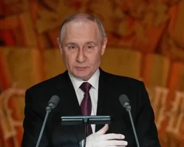 Putin zadržan u bolnici : Ruski predsednik proveo noć u klinici – Šta se zaista desilo tokom godišnjeg pregleda? Putin zadržan u bolnici : Ruski predsednik proveo noć u klinici – Šta se zaista desilo tokom godišnjeg pregleda?