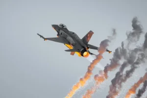 Podigli su lovce: Bežite! NATO u zoru pokrenuo hitnu operaciju, Rusi stigli do granice!