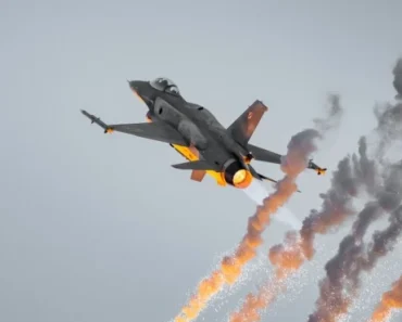 Podigli su lovce: Bežite! NATO u zoru pokrenuo hitnu operaciju, Rusi stigli do granice!