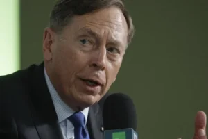 Stravično predviđanje bivšeg šefa CIA: Samo dva poteza su dovoljna da se reši Putin