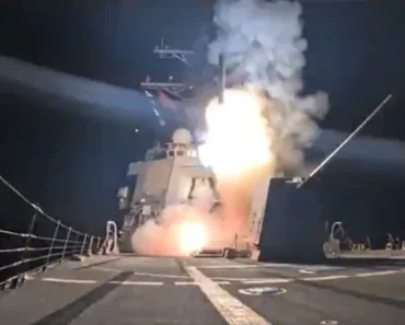 (VIDEO) Počelo razaranje! Tramp izdao hitno naređenje: Amerika lansirala krstareće rakete