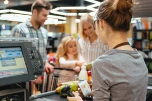 Keks koji Srbi i Hrvati jedu kao ludi se hitno povlači iz prodaje! Nikako nemojte da ga jedete, ono što je pronađeno…