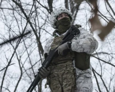 Ukrajinski vojnici masovno sa sobom nose jedan kućni alat, razlog je jeziv!