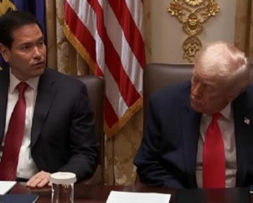 NEZAPAMĆEN SKANDAL! Tramp na stubu srama, pa da li je moguće da je ovo uradio?! LJUDI U NEVERICI, GNUSAN SNIMAK!