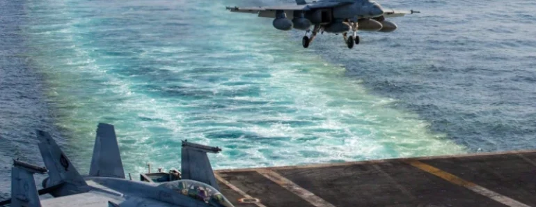 Šta je ovo?! Srušilo se nekoliko američkih borbenih aviona: Haos u Kuvajtu (VIDEO)