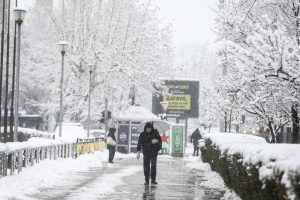 Sneg, pljuskovi, vetar i pad temperature stižu – evo i kog datuma: Zima donosi novi prejak hladni talas