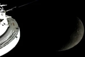 Šta je ovo Artemis našao na Mesecu?! Svet u panici: Pojavile se zelene nijanse, astronauti zanemeli