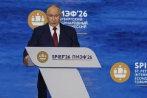 Šok na ruskom forumu: Amerikanac ustao i obratio se Putinu, a onda mu je on odgovorio